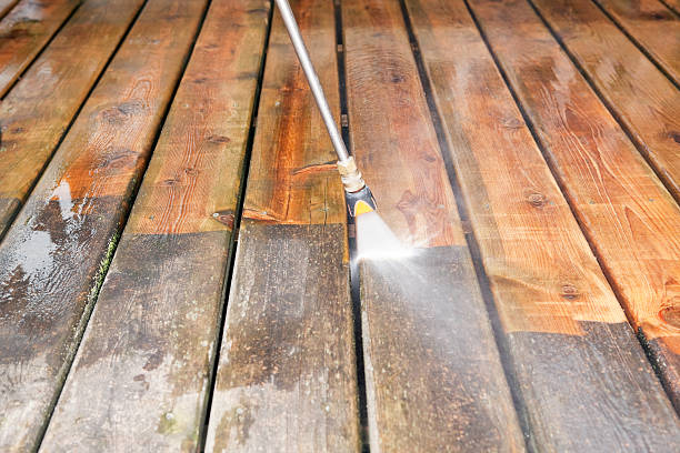 Pressure Washing Contractors in Mayo, FL